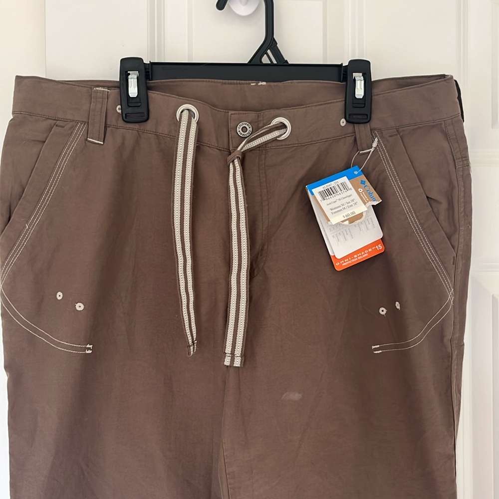Columbia NWT Arch Cape 3 ClamDigger Size Medium - Picture 2 of 7